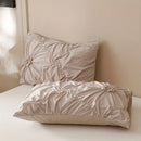 [Leve 2 Pague 1] Roupa de Cama Amalfi em Tecido Nobre (Beleza Atemporal para Noites Inesquecíveis!) +3 BRINDES: 2 Capas de Travesseiro e Edredom