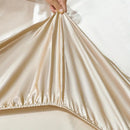 [Leve 2 Pague 1] Roupa de Cama Milão em Tecido Nobre (Design Exclusivo e Conforto Incomparável!) +3 BRINDES: 2 Capas de Travesseiro e Edredom